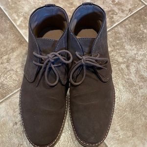 Banana republic chukka boots size 9